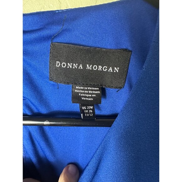 NWT Donna Morgan Plus Size Crew Neck Mini Dress with Elbow Flutter Sleeves 22W - Picture 4 of 7